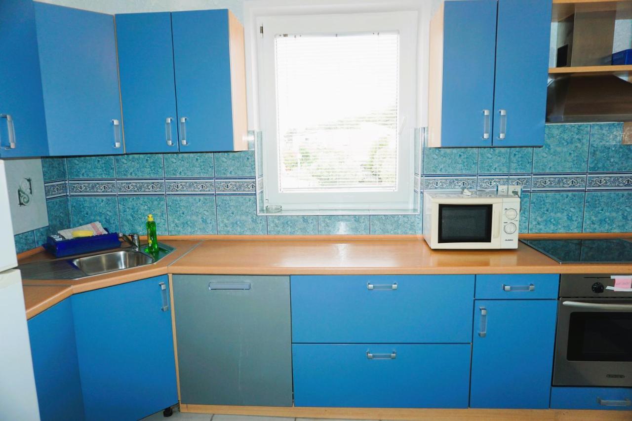 Villa Latina With 6 Apartments And A Shared Pool Vir Exterior foto